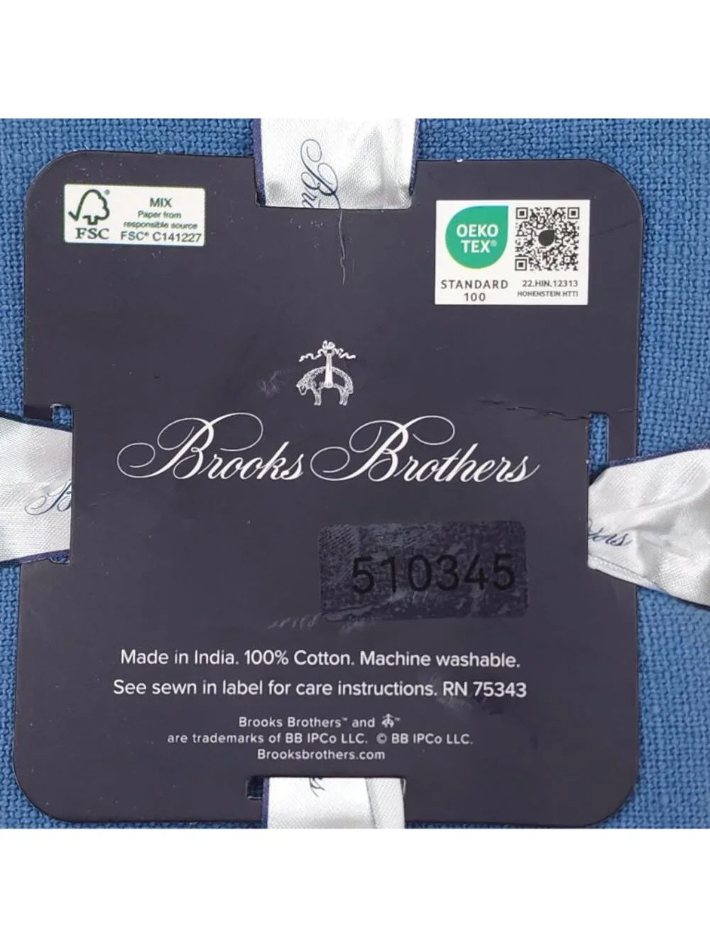 Brooks Brothers Oblong Tablecloth & Napkins Set 60